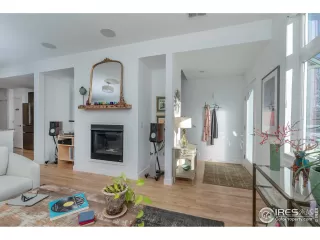 Photo #4: 1025709 Listing