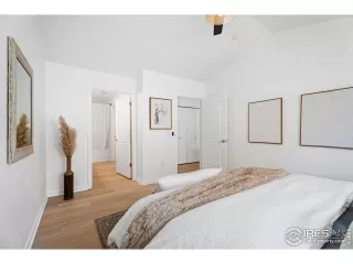 Photo #4: 1025770 Listing