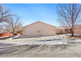 Photo #2: 1025804 Listing