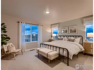 Photo #3: 1025878 Listing