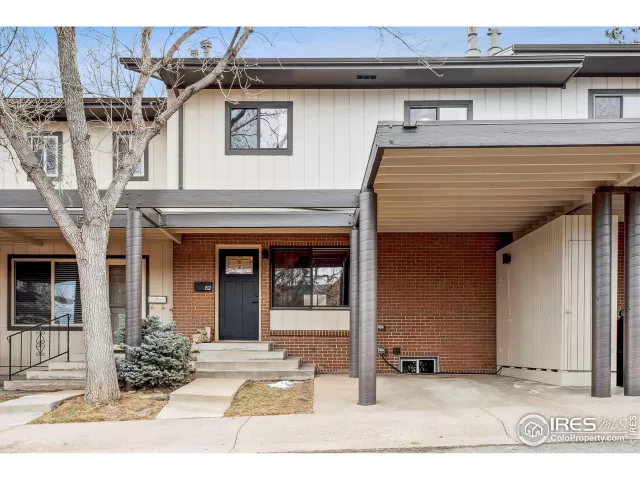 MLS: 1025892 Condo For Sale