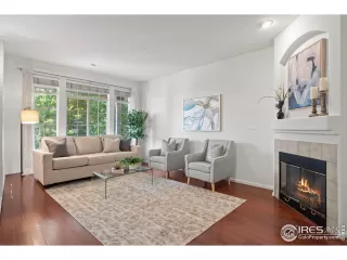 Photo #5: 1025967 Listing 