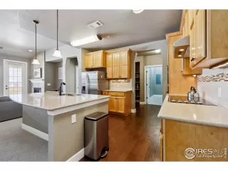 Photo #3: 1026090 Listing 