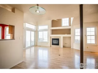 Photo #5: 1026106 Listing 