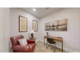 Photo #6: 1026122 Listing