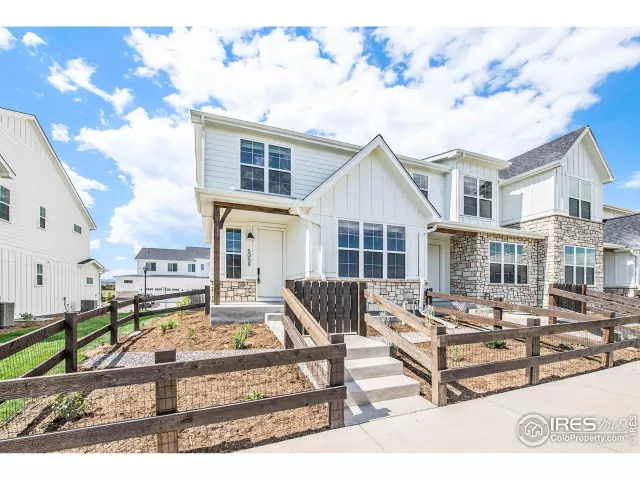 MLS: 1026210 Condo For Sale