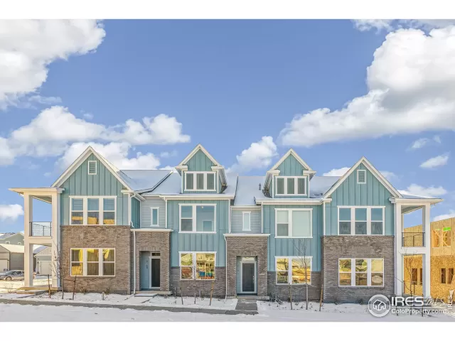 MLS: 1026242 Condo For Sale