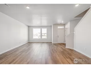 Photo #5: 1026242 Listing 