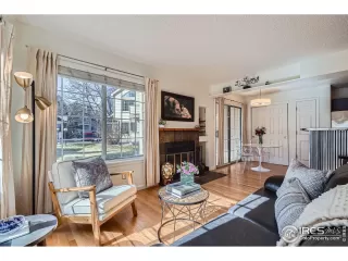 Photo #1: 1026249 Listing