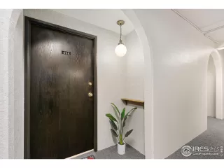 Photo #2: 1026293 Listing