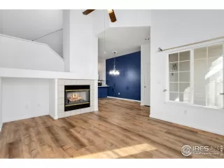 Photo #3: 1026343 Listing