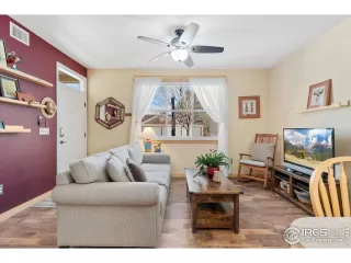 Photo #4: 1026350 Listing