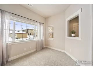 Photo #4: 1026447 Listing