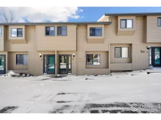 Photo #4: 1026558 Listing