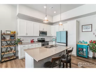 Photo #4: 1026605 Listing 