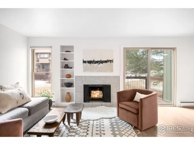 MLS: 1026619 Condo For Sale