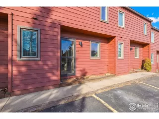 Photo #2: 1026641 Listing