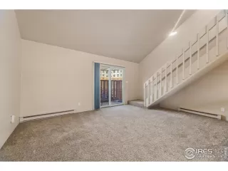 Photo #6: 1026641 Listing