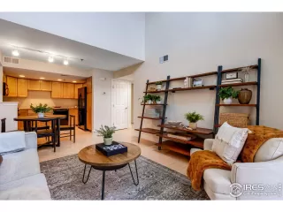 Photo #3: 1026715 Listing