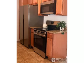 Photo #3: 1026720 Listing