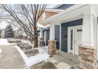 Photo #1: 1026819 Listing