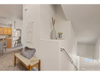 Photo #2: 1026819 Listing