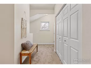 Photo #3: 1026819 Listing