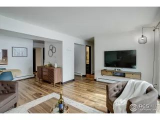 Photo #3: 1026866 Listing 