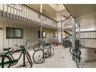 Photo #3: 1027079 Listing