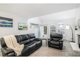 Photo #3: 1027085 Listing