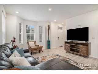 Photo #2: 1027103 Listing