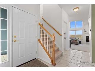 Photo #5: 1027105 Listing
