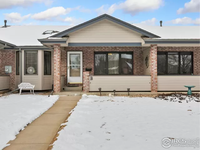 MLS: 1027145 Condo For Sale