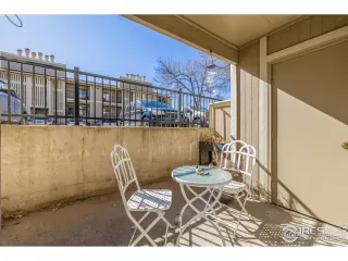 Photo #6: 1027171 Listing