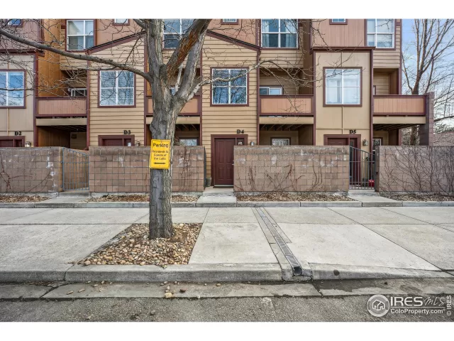 MLS: 1027243 Condo For Sale