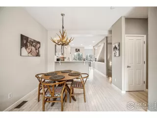 Photo #6: 1027243 Listing