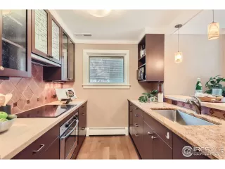 Photo #5: 1027296 Listing 