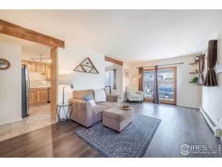 Photo #2: 1027373 Listing