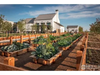 Photo #6: 1027376 Listing