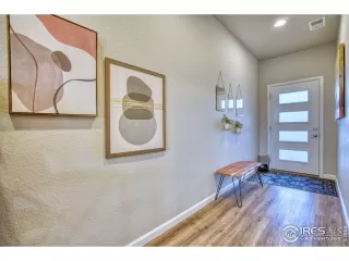 Photo #2: 1027463 Listing