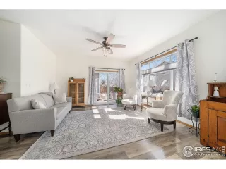 Photo #3: 1027488 Listing