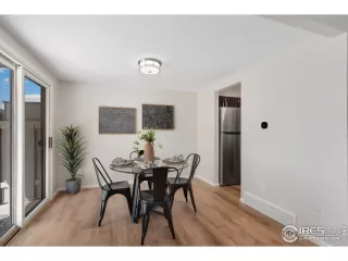 Photo #6: 1027565 Listing