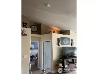 Photo #4: 1027596 Listing 