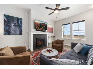 Photo #2: 1027607 Listing