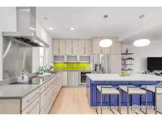 Photo #1: 1027650 Listing 