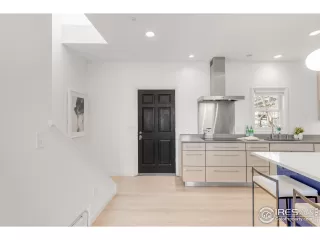 Photo #3: 1027650 Listing 