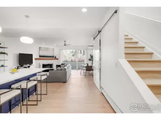 Photo #5: 1027650 Listing 