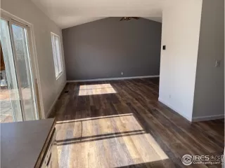 Photo #5: 1027653 Listing