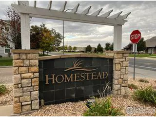 Photo #2: 1027748 Listing