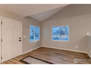 Photo #5: 1027750 Listing